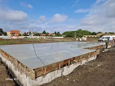 Murované domy na kľúč – vybetónovaná základová doska rodinného domu